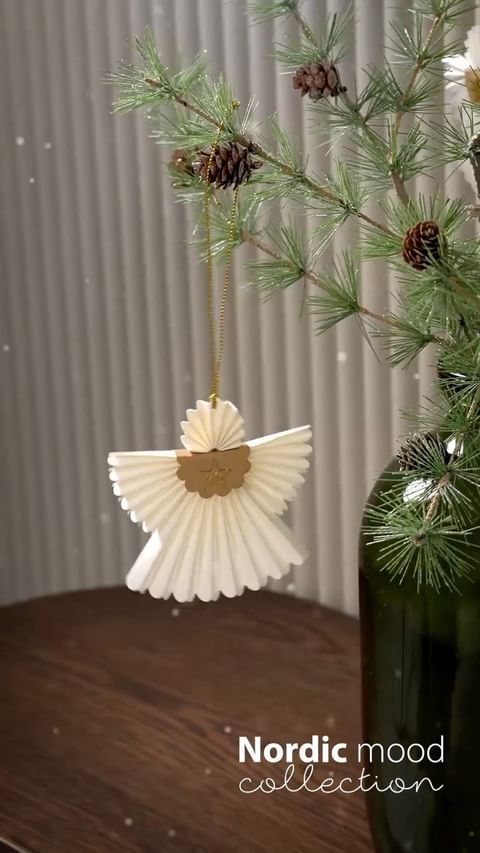 Gör dig redo för en klassisk jul, med mysiga detaljer och hög nostalgifaktor. 🕯️🎄Se mer av vår nya Nordic Mood-kollektion på JYSK.se (länk i profilen @jysksverige) eller ute i din lokala JYSK-butik. 

#JYSKsverige #jul #julhosjysk #julpynt #nodicmood #juldekoration #jul2023