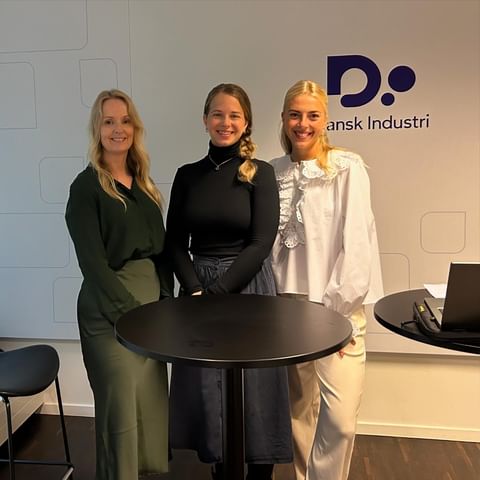 Vi har i dag afholdt partnermøde med nogle af vores dygtige samarbejdspartnere 🌾

Vi har dykket ned i nye idéer og indsigter, der fremover vil styrke vores arbejde med at få danskerne til at vælge mere fuldkorn. Vi ser frem til at realisere de kommende initiativer og fortsætte vores arbejde. 

Tak til alle speakere for de fine og lærerige oplæg! 🤝🏻