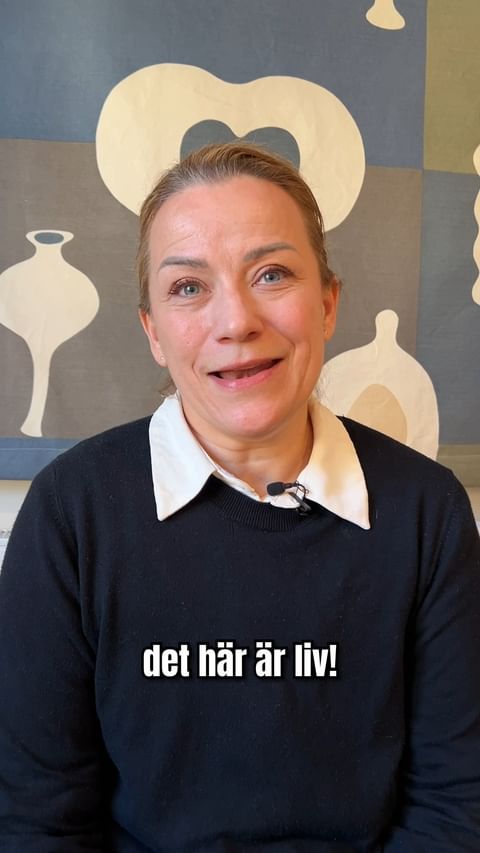 🎀 Oktober är bröstcancermånaden! Tillsammans kan vi öka medvetenheten och stödja dem som drabbats. Johanna vet av erfarenhet och är också den som uppmuntrar sin omgivning att bli blodgivare. Varje liten insats räknas! 💖