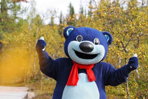 Höstlov med Loffe 🎃 
Tisdag kl 14.00 - Vandring med Loffe längs Panoramaleden. Korvgrillning och bus utlovas 🌭 (begränsat ant platser).

Fredag kl 14.00-16.00 - Loffes halloweenparty 👻 Bowling, lekland och minidisco under två lekfulla timmar på Aktivitetshuset.

Lördag kl 15.00 - Loffeloppet! Ett springlopp för barnen. Loffe värmer upp tillsammans med barnen och hejjar sedan fram alla deltagare längs den ca 600m långa banan.

Läs mer och BOKA Loffes aktiviteter på 👉lofsdalen.com/hostlov-med-loffe